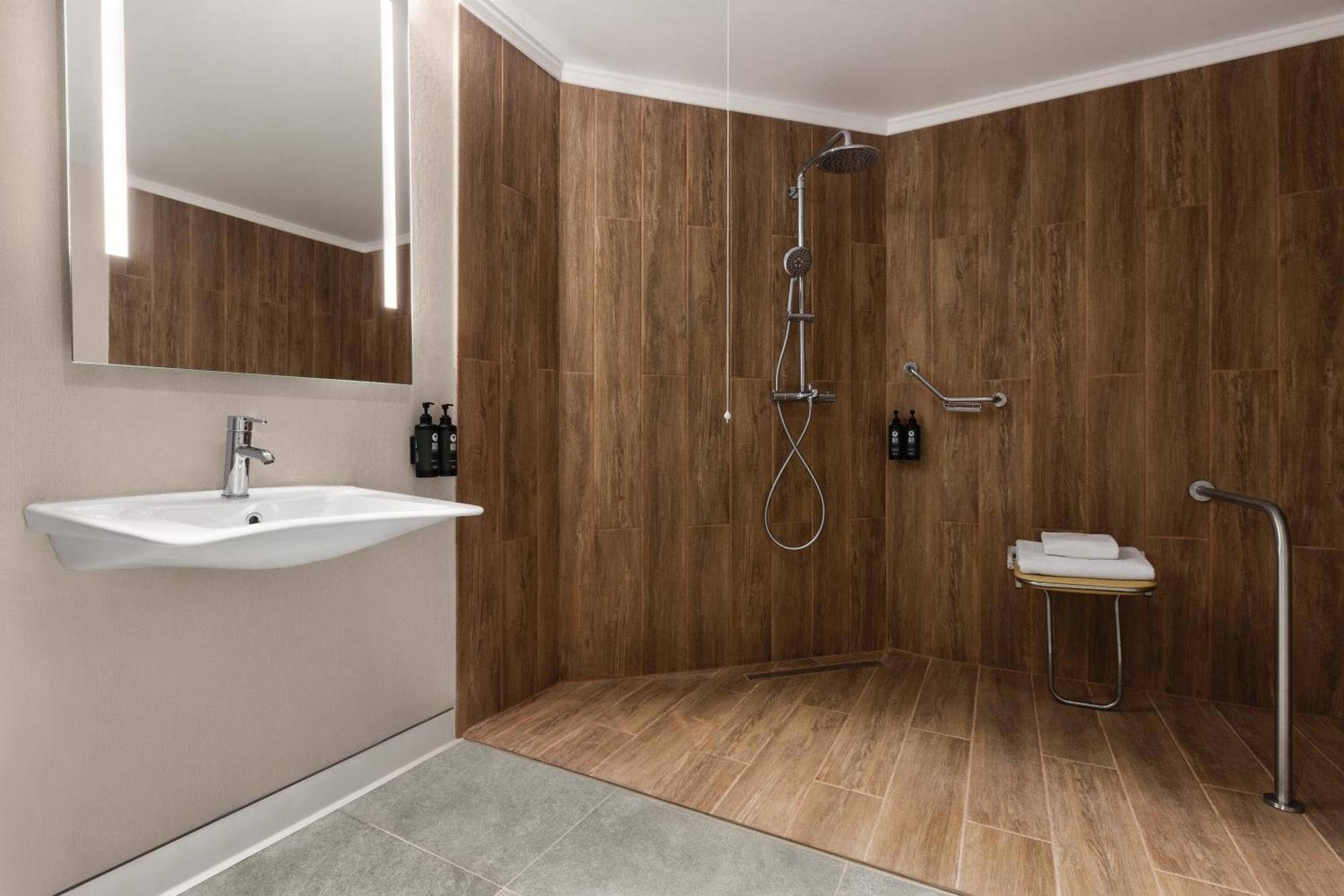 Ramada Encore By Wyndham Istanbul Arnavutkoy 外观 照片