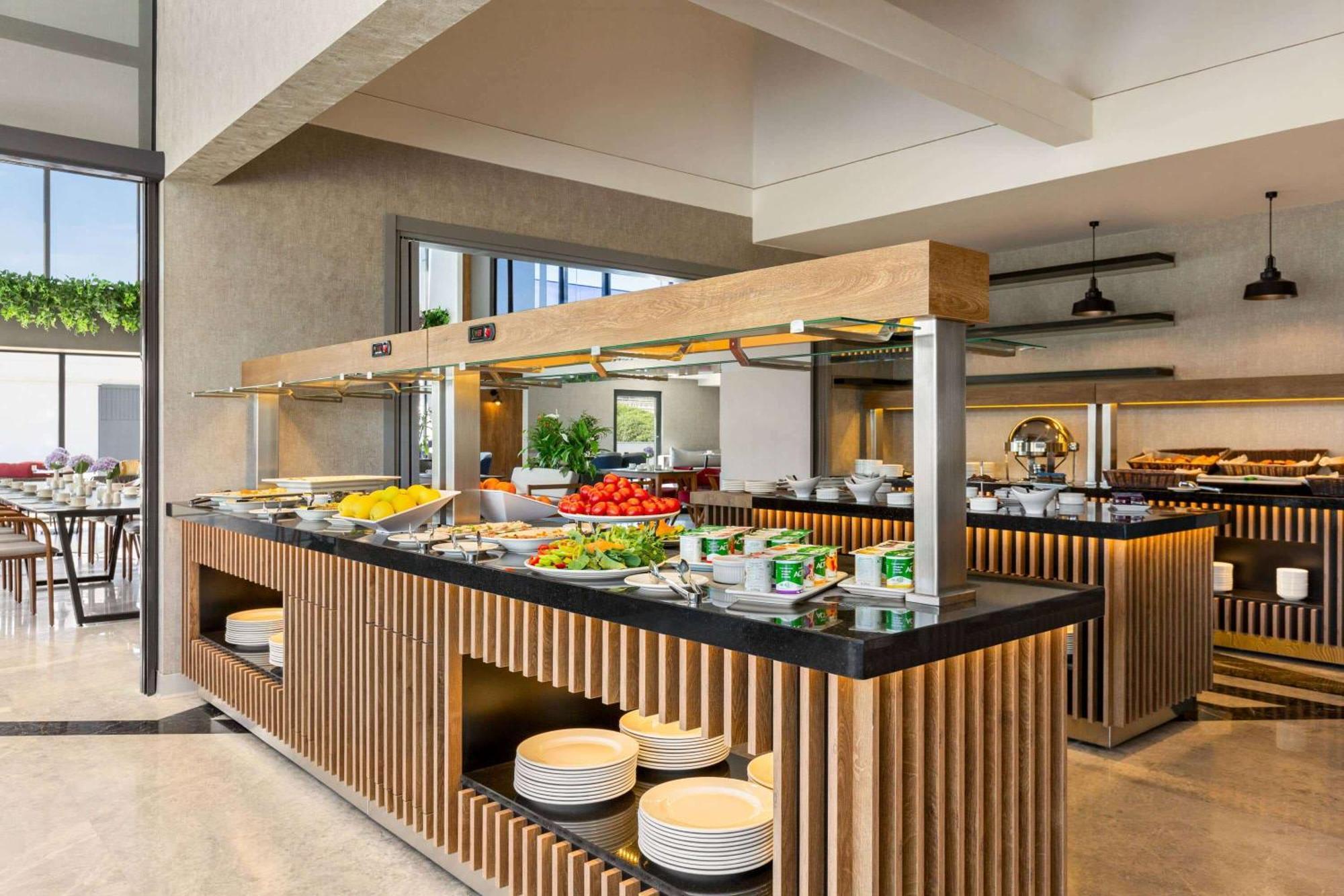 Ramada Encore By Wyndham Istanbul Arnavutkoy 外观 照片